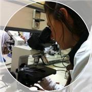 Laureata in scienze biologiche e attiva lavoratrice nel campo della ricerca scientifica